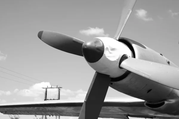 Flygplansmotor och propeller — Stockfoto