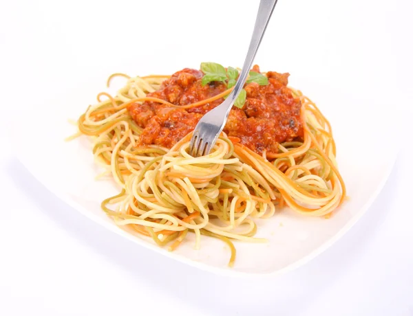 Красочные спагетти болоньезе — стоковое фото