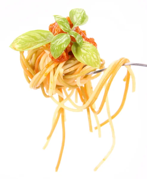 Espaguetis boloñeses en tenedor —  Fotos de Stock