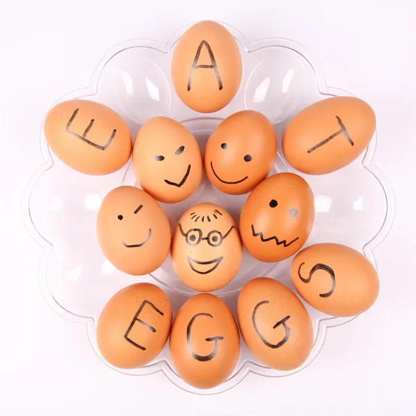Huevos con inscripción COMER HUEVOS — Foto de Stock