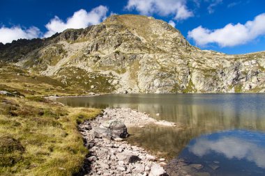 Andorra - Pedourres lake clipart