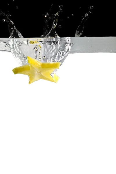 Carambola in water — Stock Photo, Image