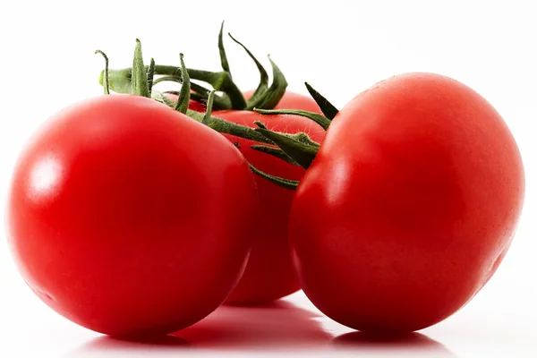 Üç kırmızı domates — Stok fotoğraf