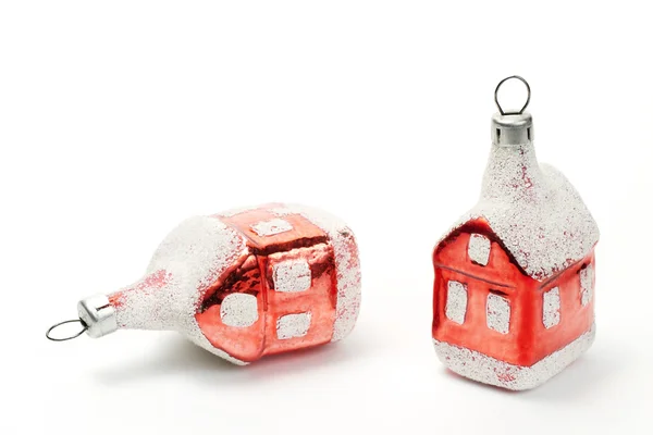 两个房子形圣诞球饰品 — 图库照片