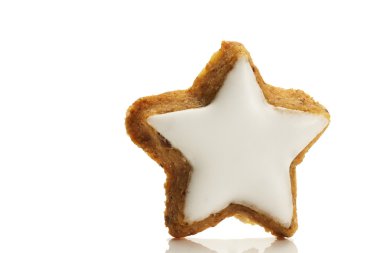 One star shaped cinnamon biscuit clipart