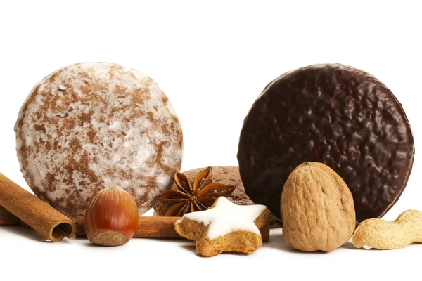 Tradiční německá lebkuchen nastavení s ořechy skořice a anýzu — Stock fotografie