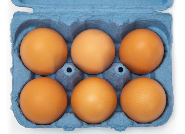 Ein Karton mit sechs Eiern — Stockfoto