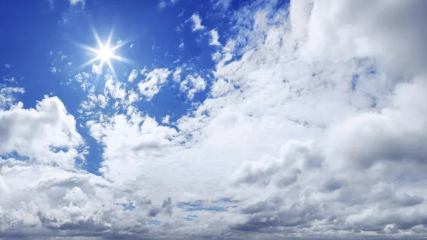 Xxxl 푸른 하늘 파노라마 — 스톡 사진