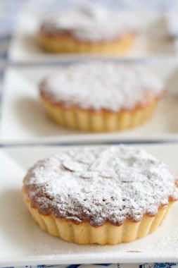 Bakewell tarts clipart