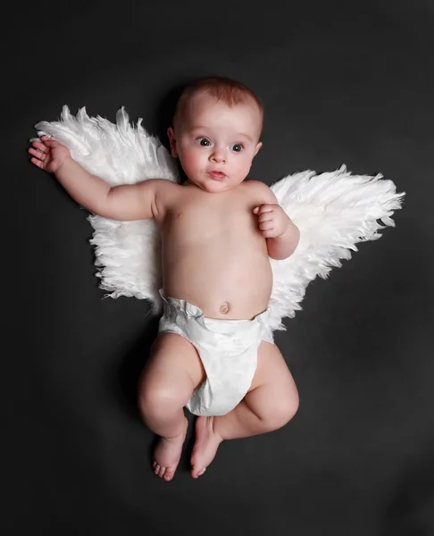 Roztomilý baby boy anděl — Stock fotografie