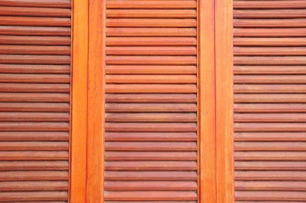 Sombreamento de janela de madeira — Fotografia de Stock