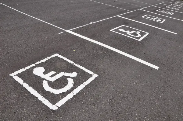 轮椅上的符号 — 图库照片