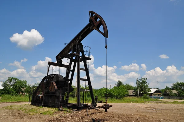 Obrabiarki do odzysku ropy naftowej. — Zdjęcie stockowe