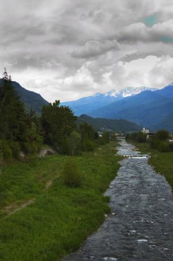 Akarsular bakımından Kuzey İtalya