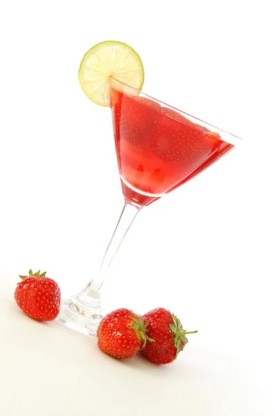 Jordgubbsjuice eller cocktail — Stockfoto