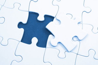 Blank puzzle with missing piece clipart