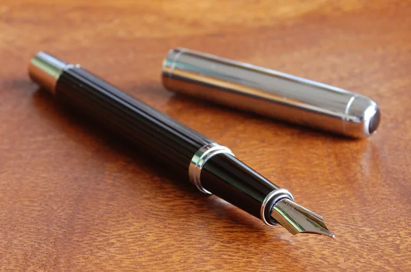 Business fountain pen — Stock Photo, Image