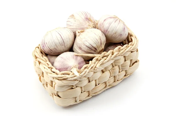 흰색으로 분리 된 마늘 — 스톡 사진