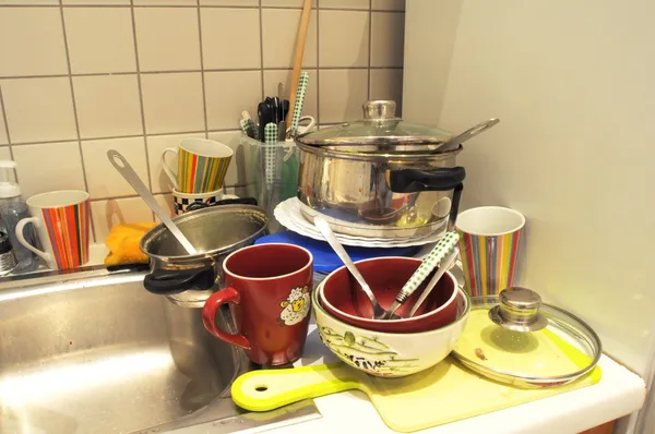 Брудний посуд — стокове фото