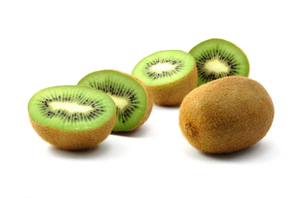 Kiwi ovoce izolované na bílém pozadí — Stock fotografie