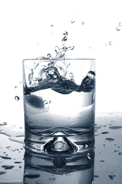 Água fria — Fotografia de Stock