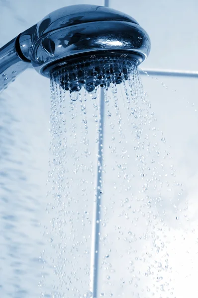 Dusch och vatten — Stockfoto