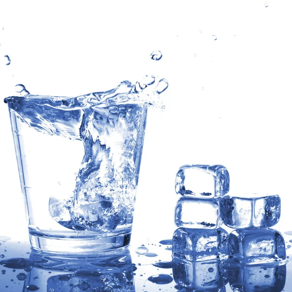 Acqua in vetro — Foto Stock