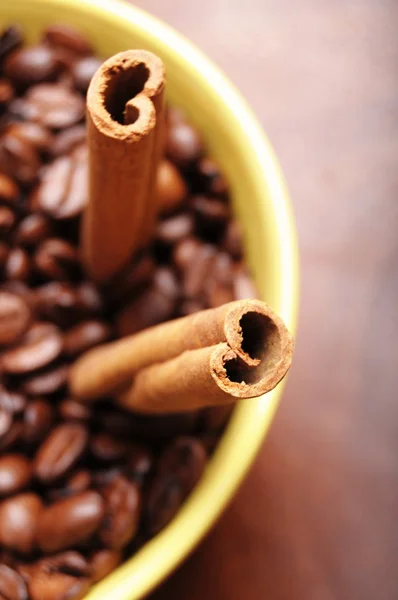 Cannella e caffè — Foto Stock