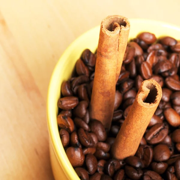 Cannella e caffè — Foto Stock