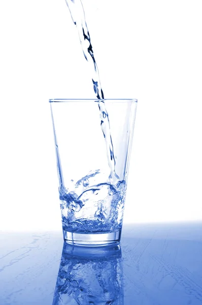 Copo de água doce — Fotografia de Stock