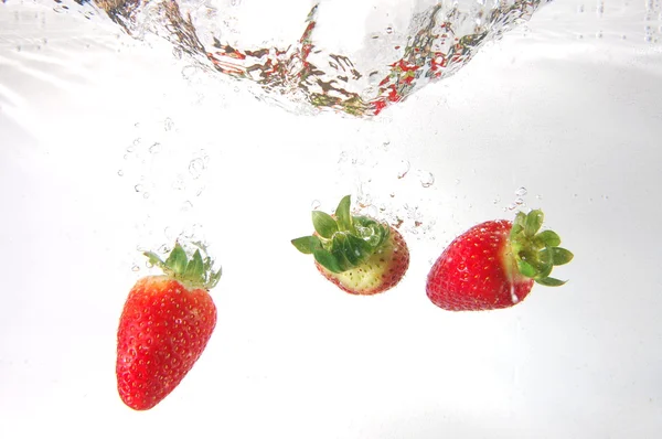 Éclaboussure de fraise — Photo