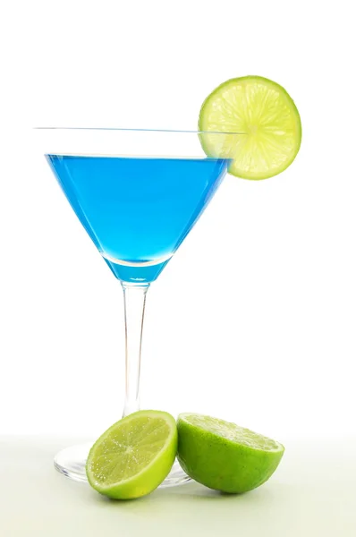 Kokteyl ile blue curacao — Stok fotoğraf