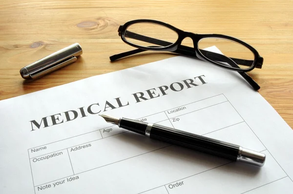 Raport medyczny — Zdjęcie stockowe