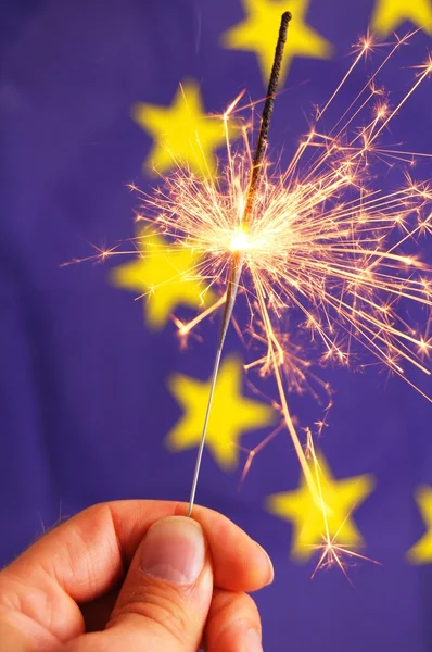 Euro Unie vlag en sparkler — Stockfoto