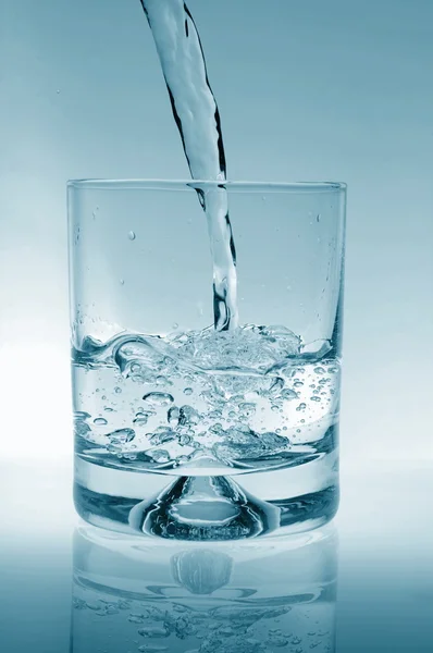 Glass of water — Stock Photo, Image