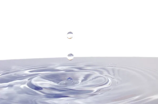 白に隔離された水滴 — ストック写真