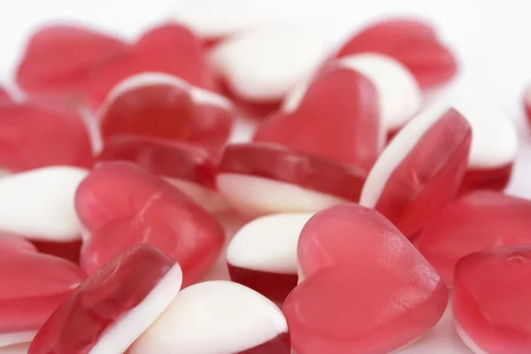 Červená a bílá milují sladkosti srdce — Stock fotografie