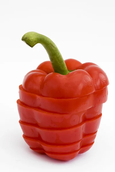 Gesneden rode peper op witte — Stockfoto