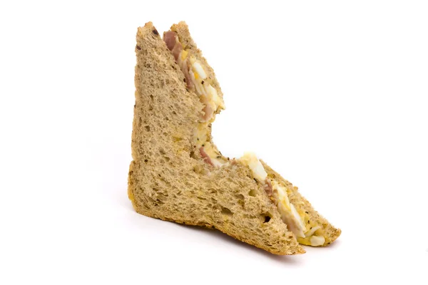 Bir yarım yumurta ve pastırma sandviç — Stok fotoğraf