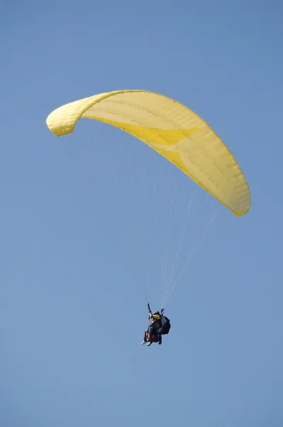 双滑翔伞 — 图库照片
