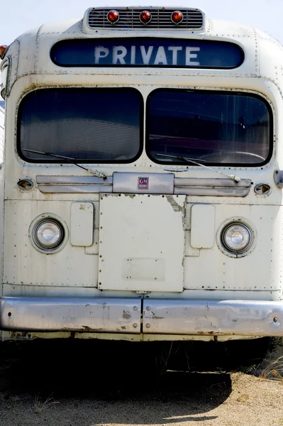 Autobus s ořezovou cestou — Stock fotografie