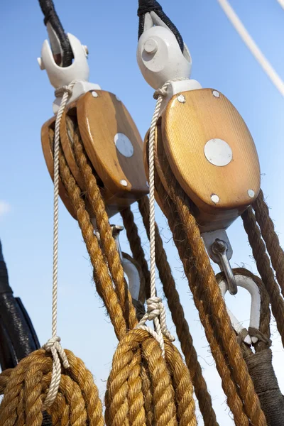 Oude zeilboot tuigage — Stockfoto