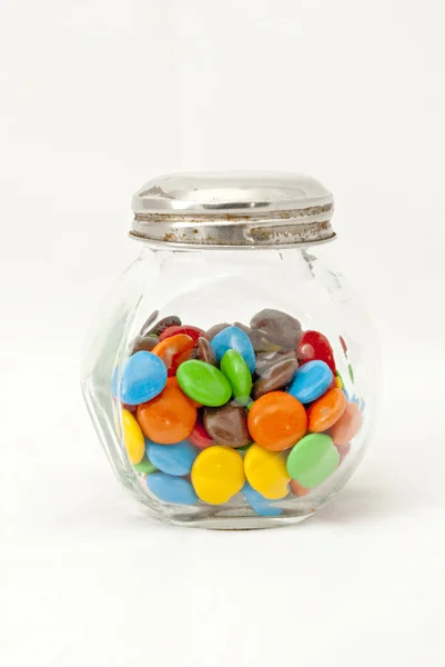 Цветная банка конфет — стоковое фото