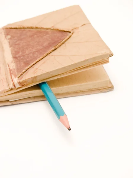 Блокнот і олівець — стокове фото
