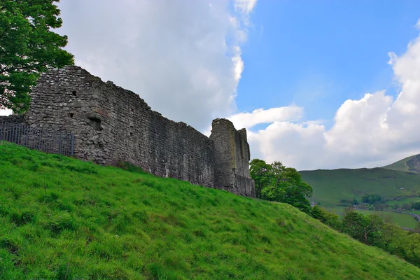 Zříceniny hradu Peveril — Stock fotografie