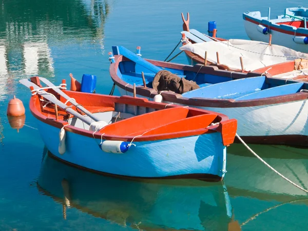 Rowboats in clear sea. — Stock Photo, Image