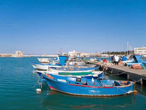 Puerto marítimo de Trani. Apulia . — Foto de Stock