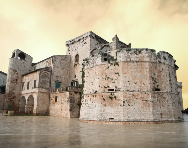 Het kasteel van conversano. Apulië. — Stockfoto