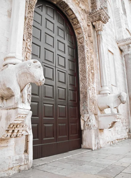 圣尼古拉斯教堂。巴里。阿普利亚. — 图库照片