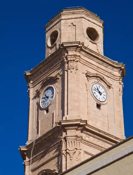 Wieża zegarowa. monopoli. Apulia. — Zdjęcie stockowe